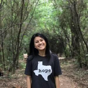 Meet your Posher, Yen